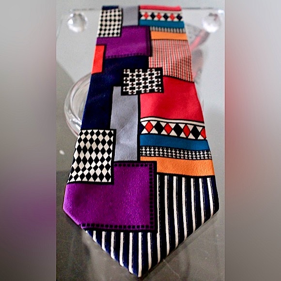 FORMAT MENS TIE VINTAGE MADE IN JAPAN SILK BLACK PURPLE RED - Picture 2 of 7